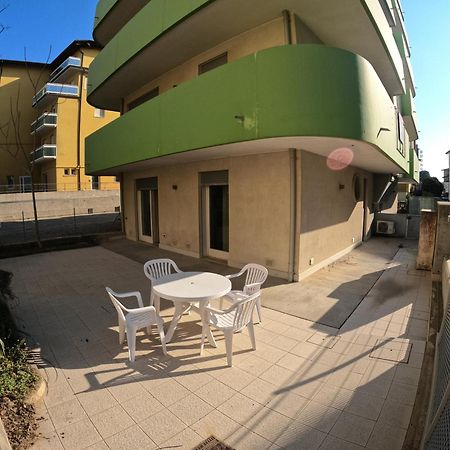 Residence Gianka - Agenzia Cocal Caorle Eksteriør billede